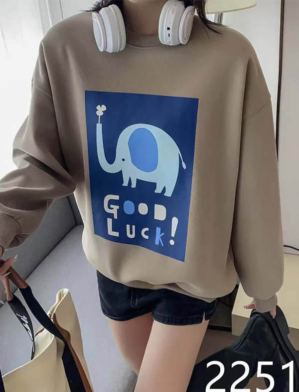 休闲服装