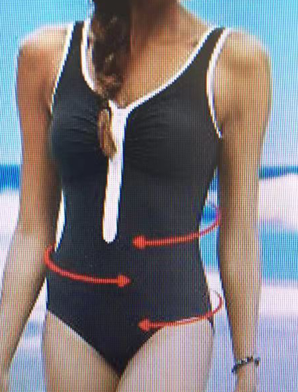 夏日泳装
