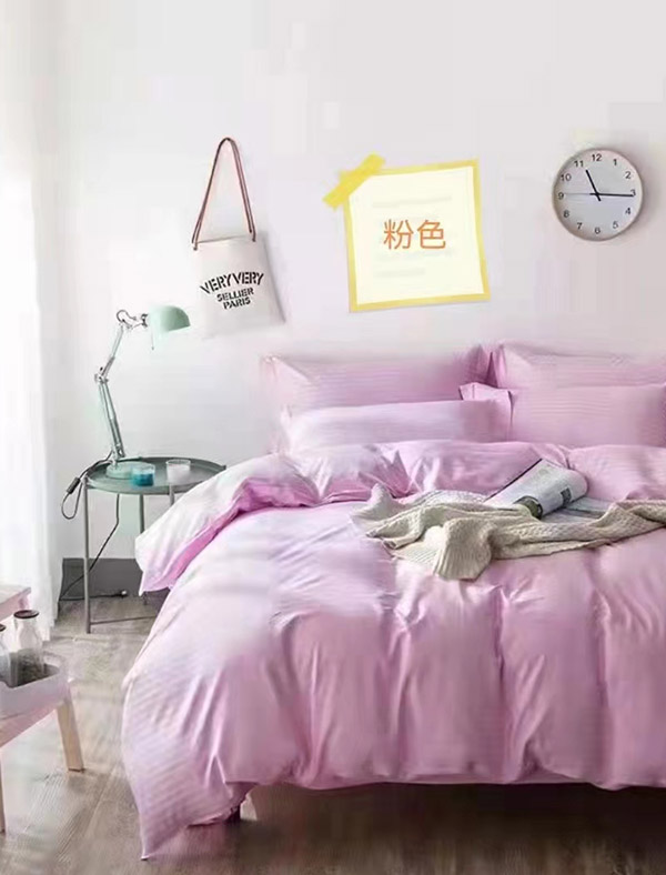 Bedding (Pink)